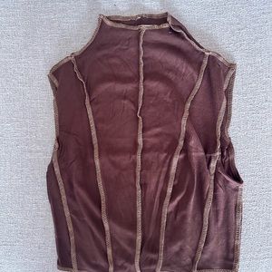 Mock neck stitched crop top